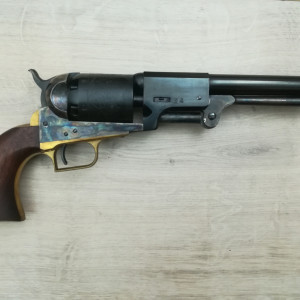 Revolver Colt Dragoon First Model 1848 Uberti (1979)